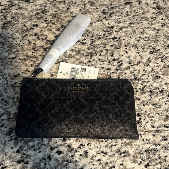 kate spade Handbags - ❤️ NWT Kate Spade Medium Lzip Black Floral Wristlet Wallet ❤️